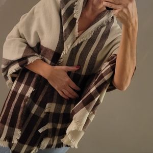 Oversized Cream and Maroon Scarf